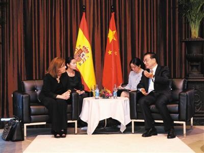 李克强结束拉美四国访问返回北京 带回57项大单